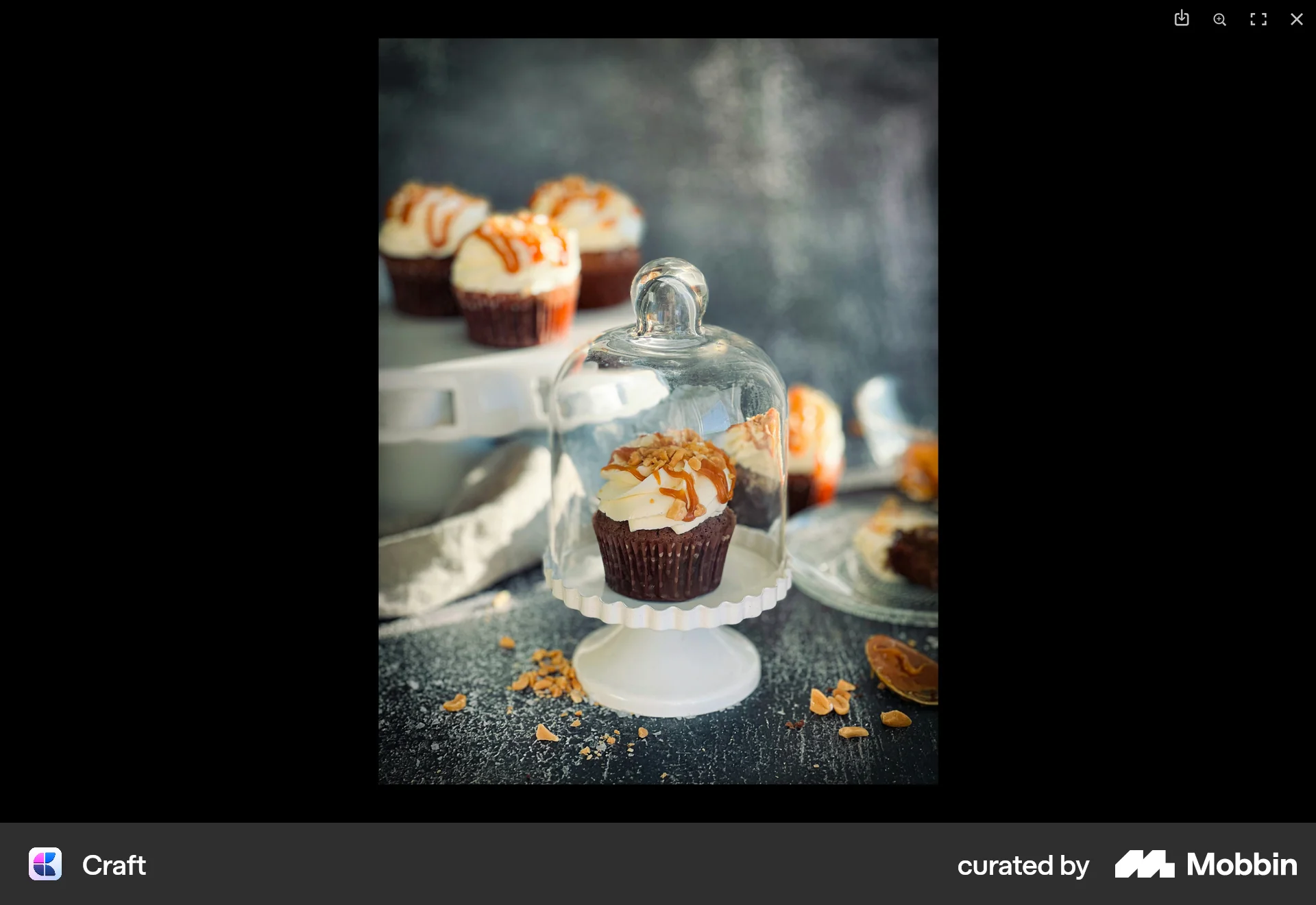 Craft Web screen containing Full-Screen Overlay UI element