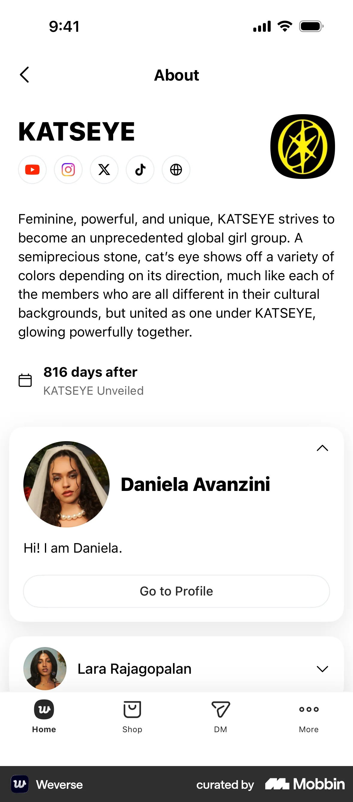 Weverse iOS screen containing Button UI element